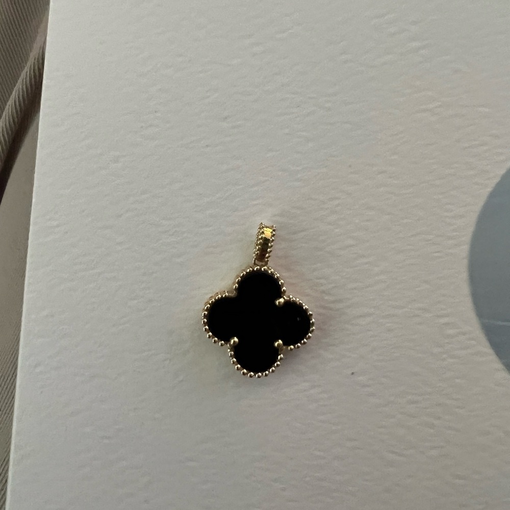 Real gold pendant 18K SOLD